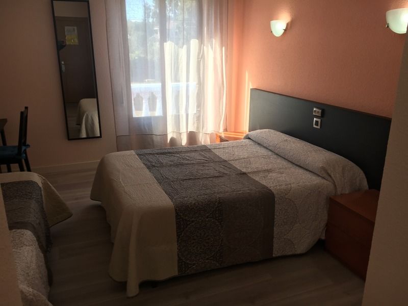 Hotel Azcona Noja Zewnętrze zdjęcie